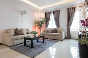 Living room - La Belle Residence (Phnom Penh)