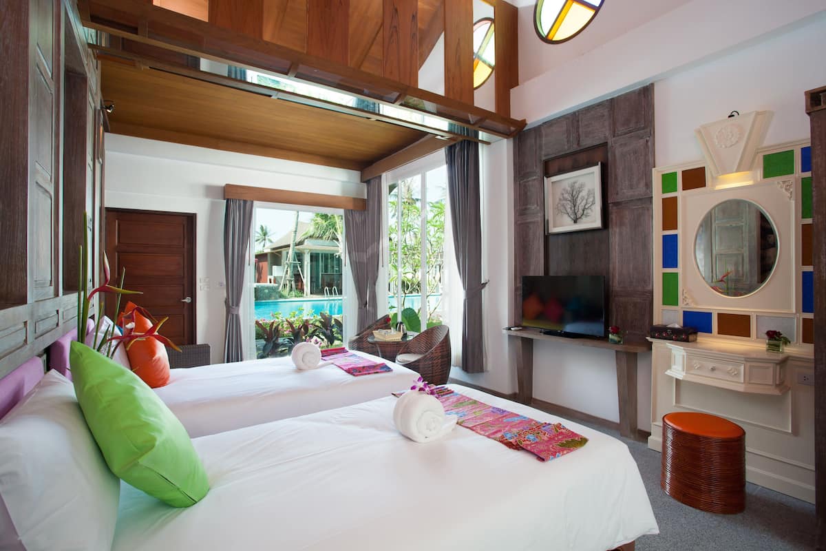 1 bedroom, premium bedding, free minibar items, in-room safe