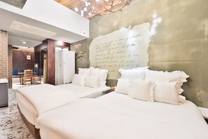 Premium Suite Twin (312) | Individually decorated, individually furnished, desk, free WiFi - February Hotel Hwanggeum (Daegu)