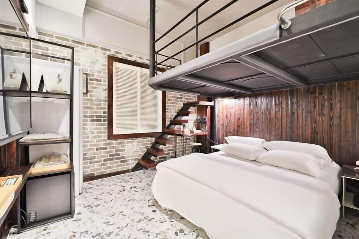 Escrivaninha, Wi-Fi de cortesia, individualmente decorados