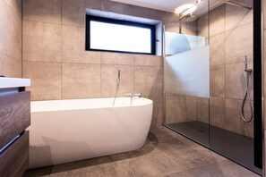 Groepsbungalow 14 personen Wellness | Bathroom - TopParken Bospark Ede (Ede)