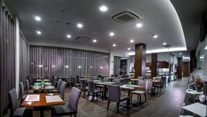 Ảnh chưa phân loại, 2 trong số 35 ảnh, nút