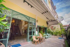 Lobby sitting area - Si Phum Heritage Boutique Chiang Mai (Chiang Mai)