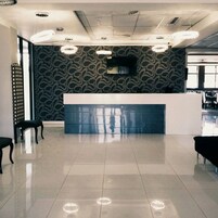 Mostrador para check-in y check-out