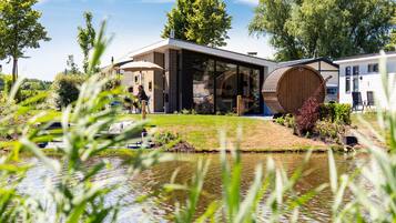 Natuurlodge 4 personen Wellness | 2 bedrooms, free cribs/infant beds, WiFi, bed sheets