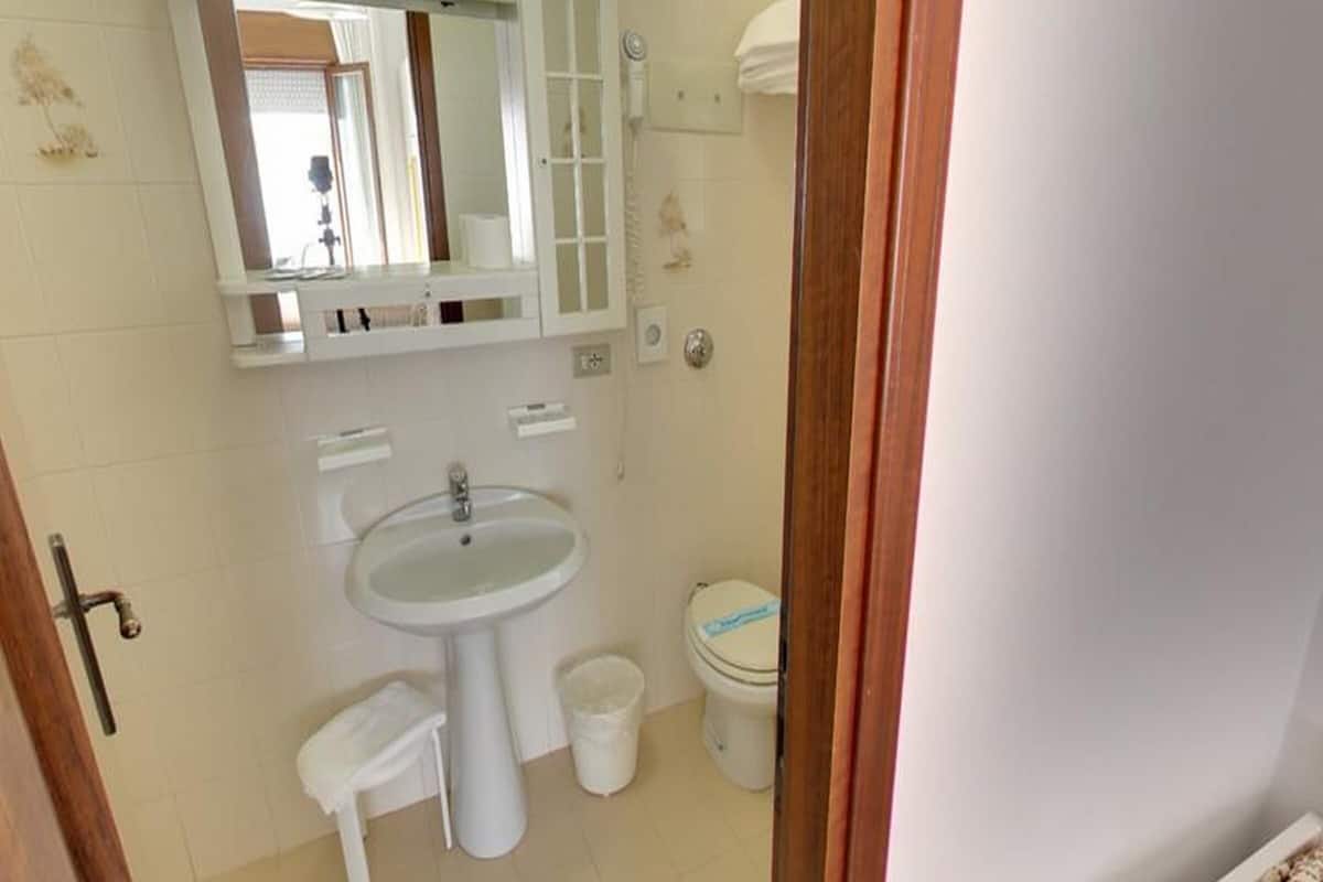 Bathroom | Shower, free toiletries, hair dryer, towels