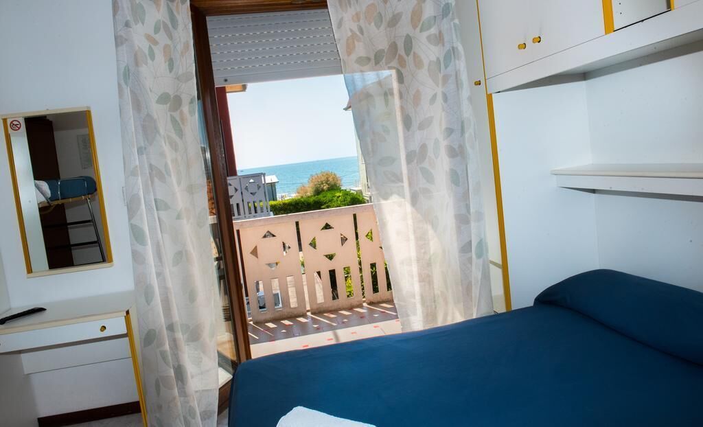 Roupas de cama premium, cofres nos quartos, berços grátis