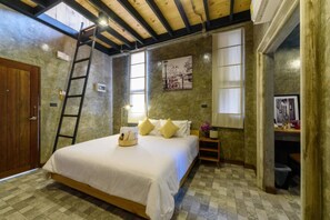 Nhà Duplex | Minibar, bàn, phòng cách âm, truy cập Internet không dây miễn phí 
