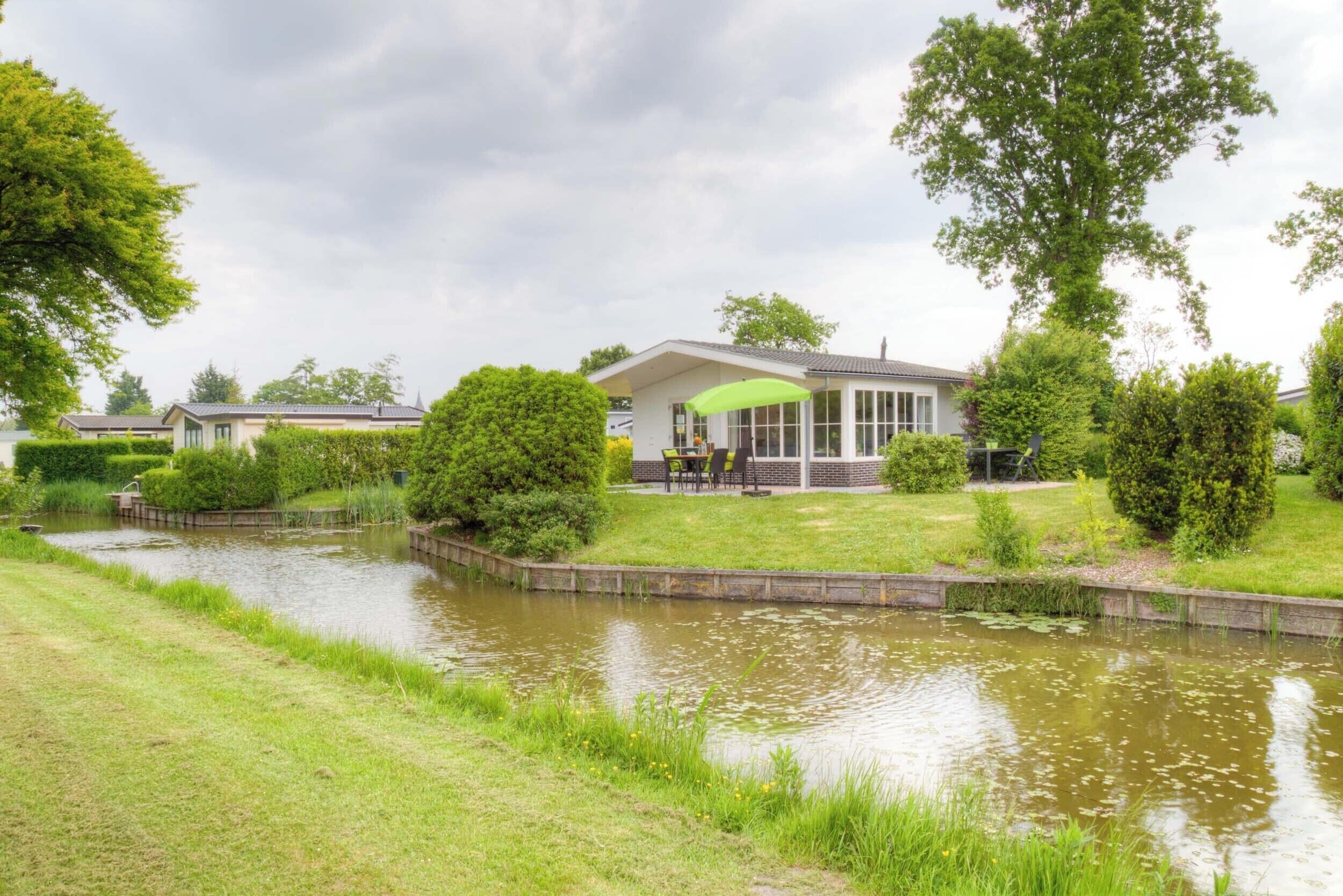 Landhuis 4 personen | 1 bedroom, blackout drapes, free cribs/infant beds, free WiFi