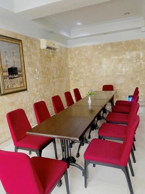 Meeting facility - Sulthan Hotel International (Banda Aceh)