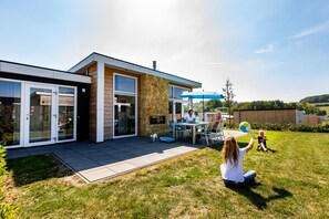 Soundproofing, free cribs/infant beds, free WiFi, bed sheets - TopParken Résidence Valkenburg (Schin op Geul)