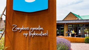 Entrada de la propiedad