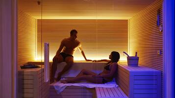 Sauna, vasca idromassaggio, bagno turco/hammam, trattamenti per il corpo
