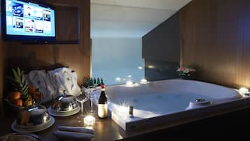 Jetted tub