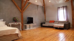 Loft | Ropa de cama de alta calidad y sistema de insonorización