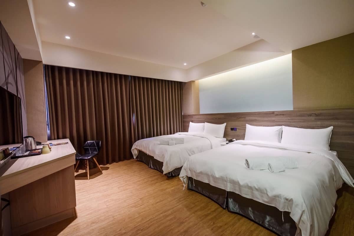 Phòng 4 Exclusive | 1 phòng ngủ, bộ đồ giường cao cấp, chăn bông, két bảo mật tại phòng 