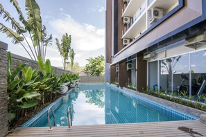 Outdoor pool - Chic Residences at Karon Beach (Karon)