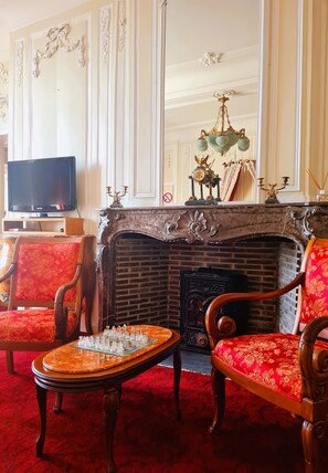 Grand Suite (Prestige) | Living area