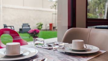 Daily buffet breakfast (EUR 19 per person)