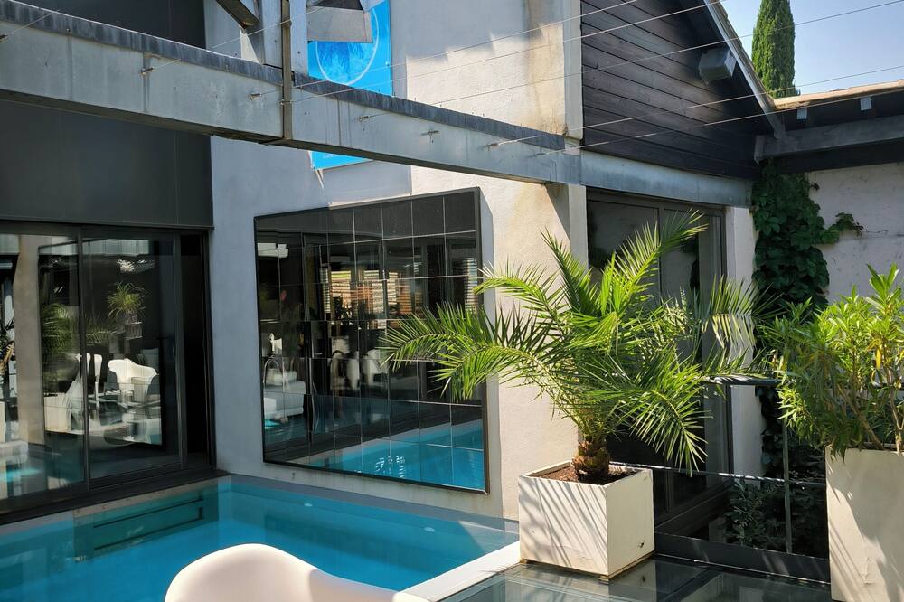 Be Loft B&B Pool & Spa