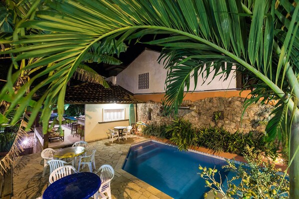 Outdoor pool, open 8 AM to 9 PM, sun loungers