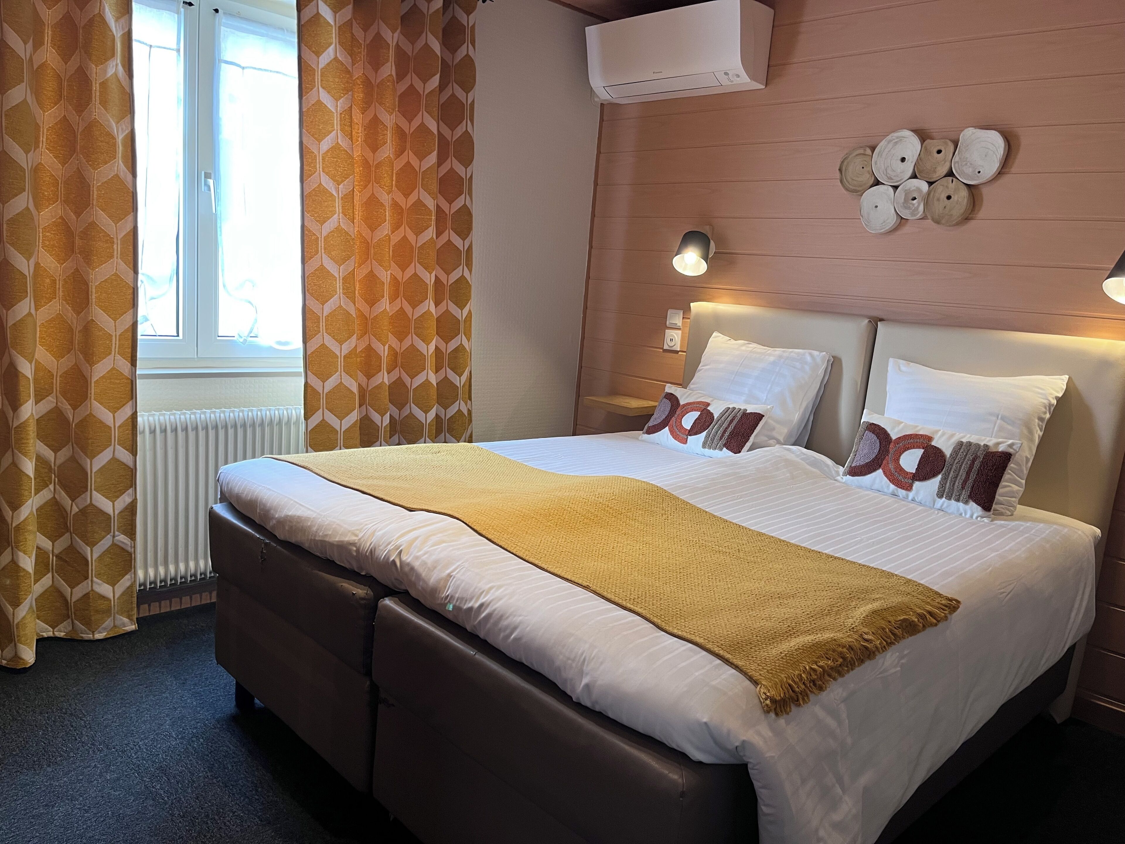 Comfort Double or Twin Room