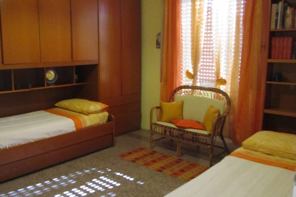 Iron/ironing board, rollaway beds