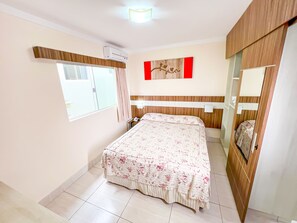 มินิบาร์, ตู้นิรภัยในห้องพัก, เปล/เตียงเด็กอ่อน (ฟรี), เตียงเสริม (ฟรี)