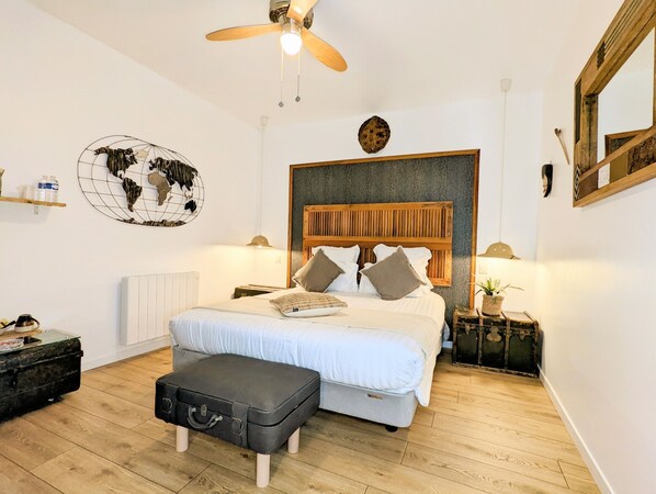 Double Room, Accessible, Ensuite (Chambre Voyage)