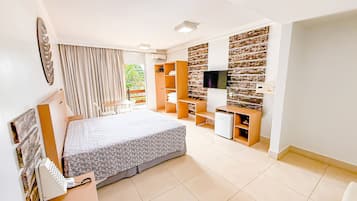 蜜月套房 | 迷你吧、客房内保险箱、遮光窗帘、免费婴儿床