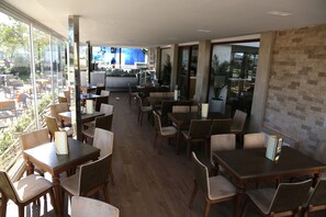 Food and drink - Hotel A44 (Tetouan)