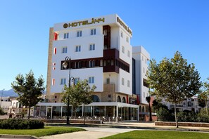 Exterior detail - Hotel A44 (Tetouan)
