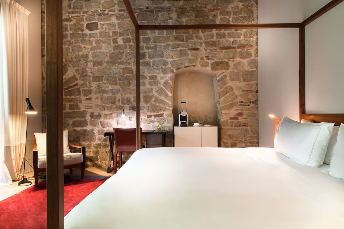 junior suite | premium bedding, minibar, in-room safe, desk