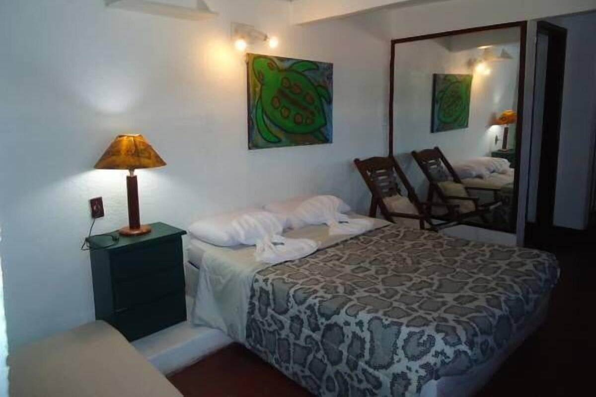 Family Room | Rollaway beds, free WiFi