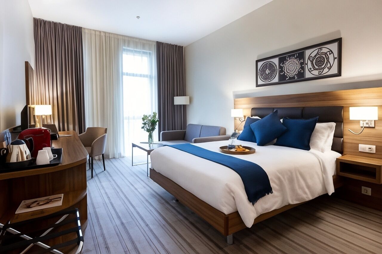 Ropa de cama de alta calidad, colchones viscoelásticos, minibar