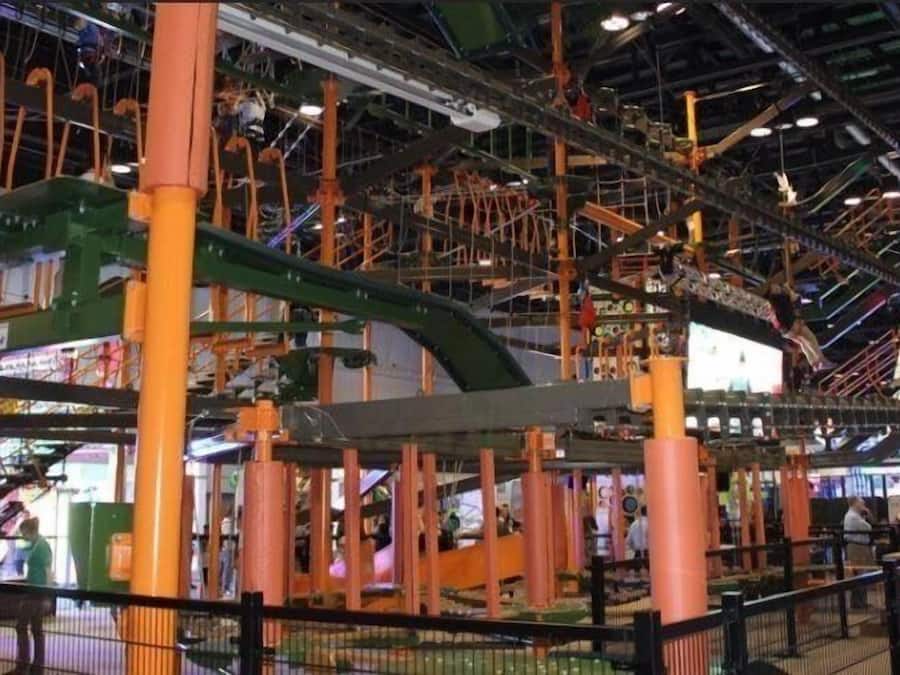 Latihan tali (bina semangat)