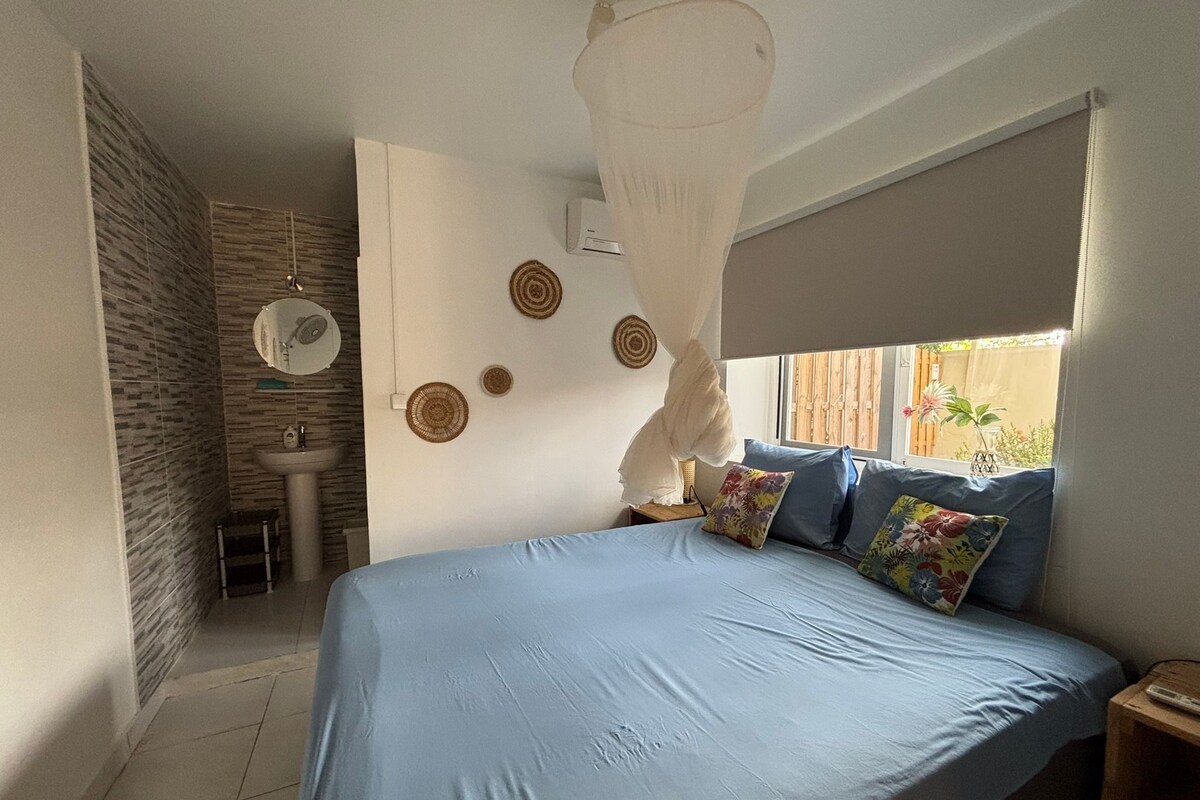 Standard Apartment | In-room safe, blackout curtains, soundproofing, free WiFi