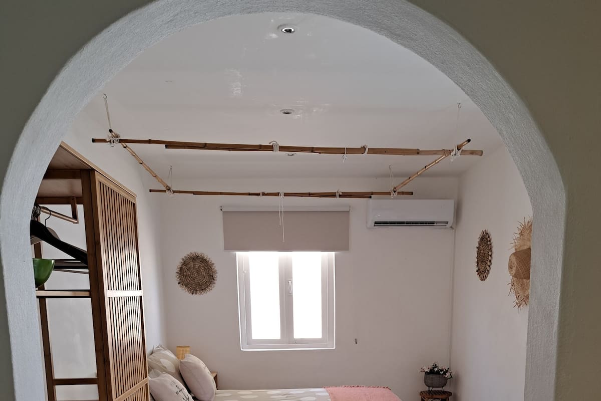 Studio Standard | Coffres-forts dans les chambres, décoration personnalisée