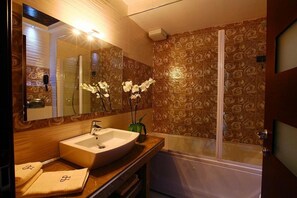 Bathroom - Partner (Vlorë)