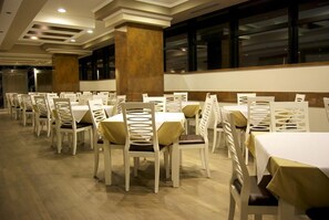 Dining - Partner (Vlorë)