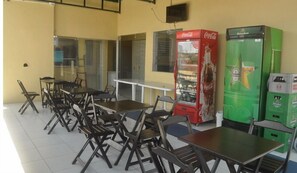 Snack bar - Pousada N. S. Fátima - Fortaleza (Fortaleza)