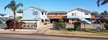 Fachada da propriedade