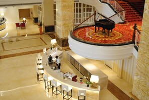 Lobby - Adimulia Hotel Medan (Medan)