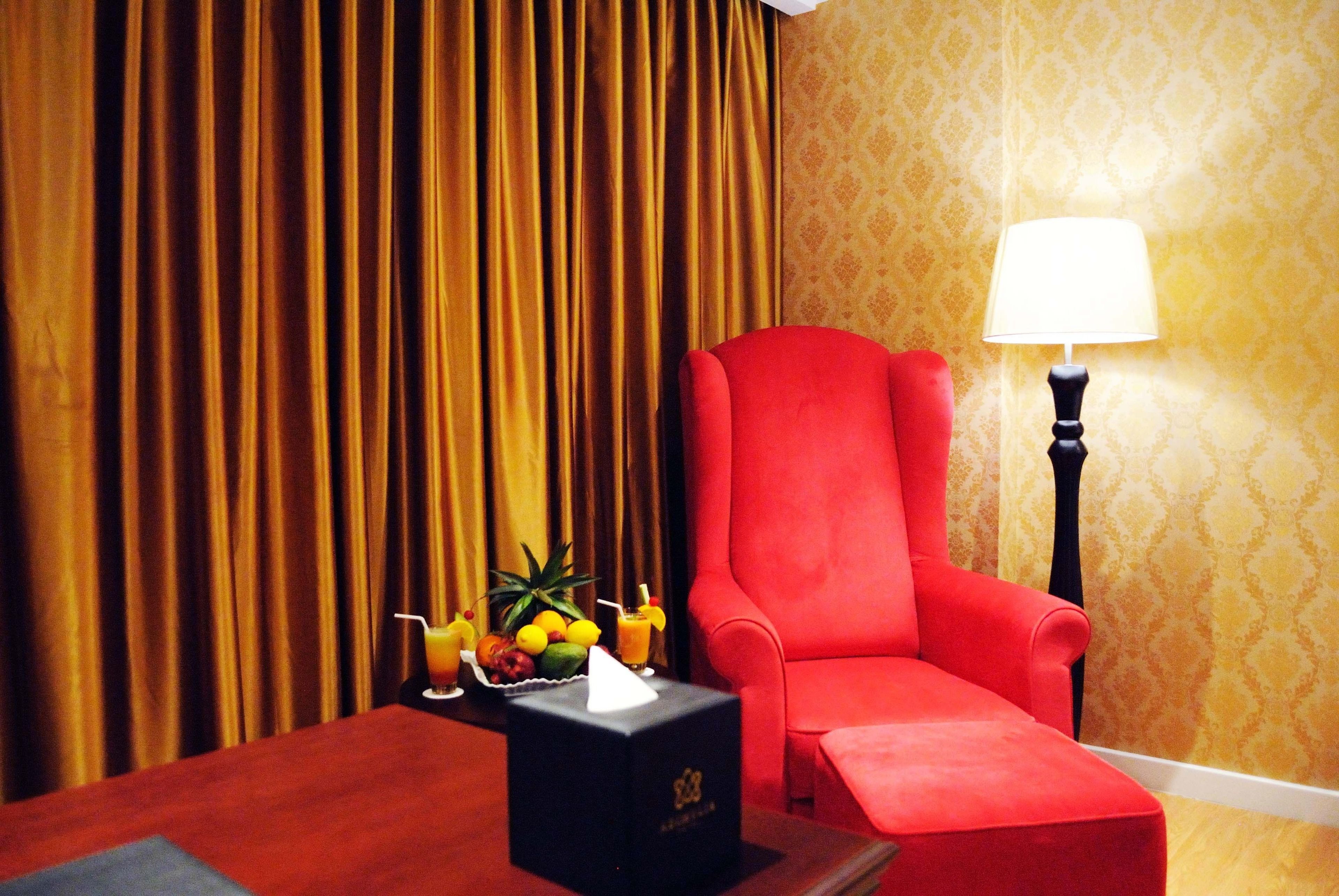 minibar, in-room safe, desk, free wifi