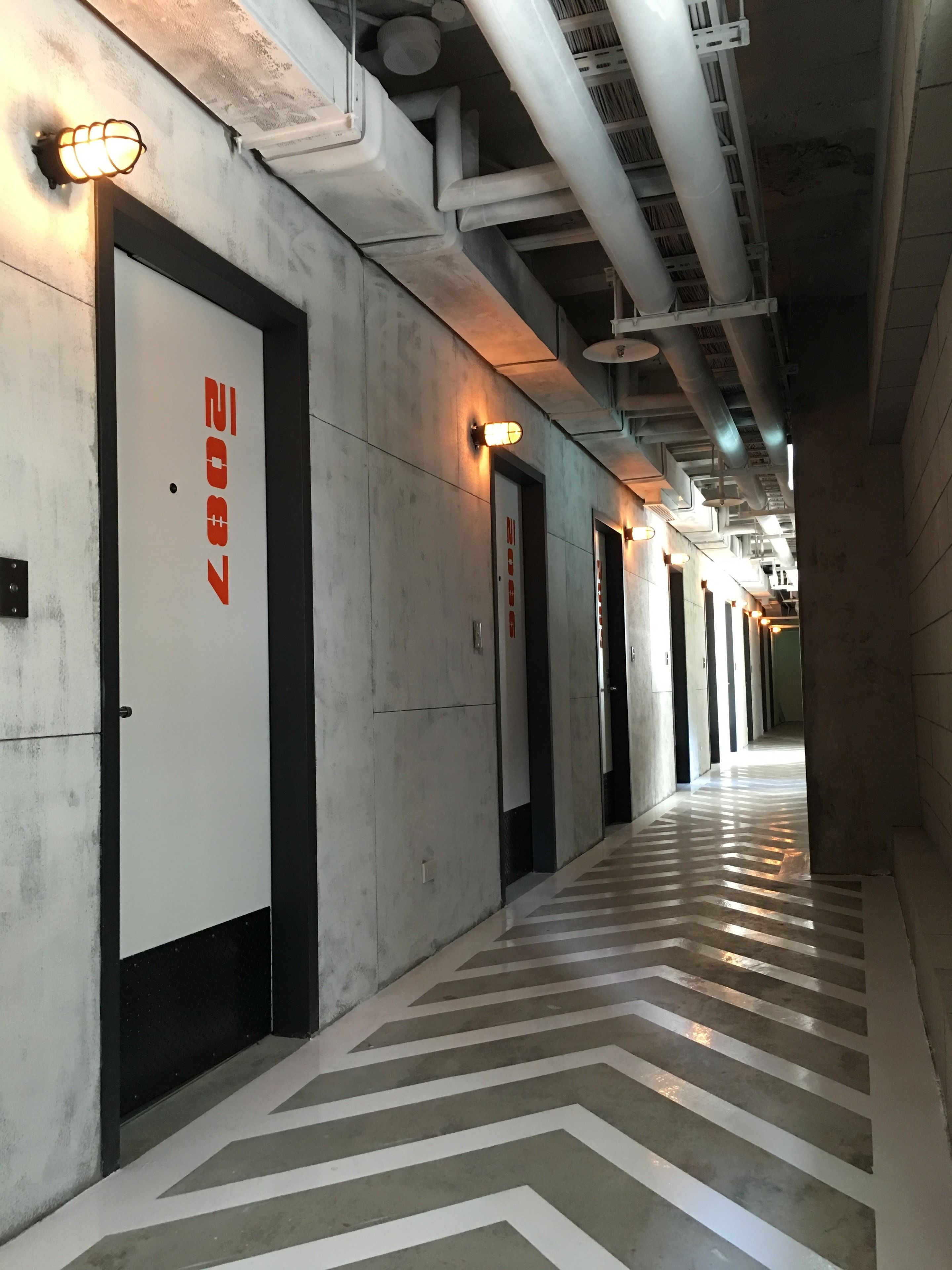 premium bedding, down duvets, minibar, in-room safe