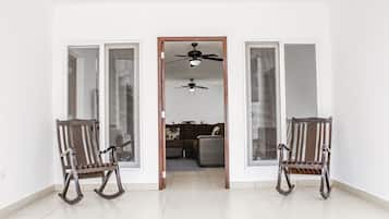 Apartment, 2 Bedrooms, Poolside (Ground floor ) | 2 bilik tidur, peti besi dalam bilik, seterika/papan seterika