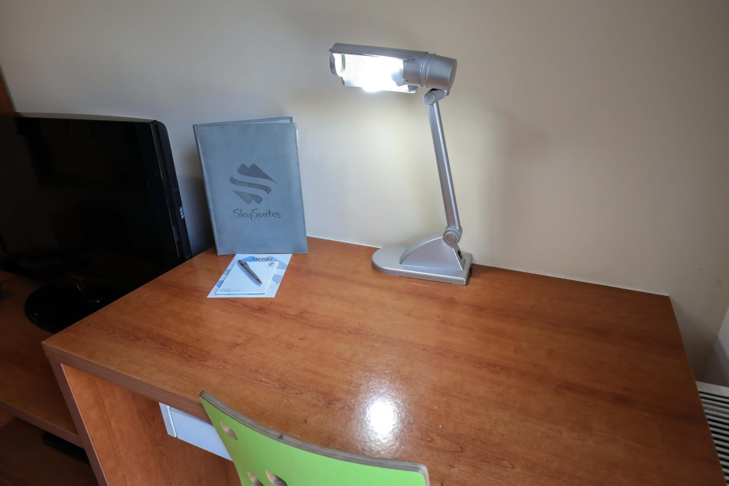 1 bedroom, in-room safe, individually decorated, individually furnished