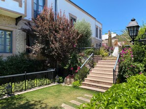 Staircase - Ziyabey Konagi (Ayvalik)