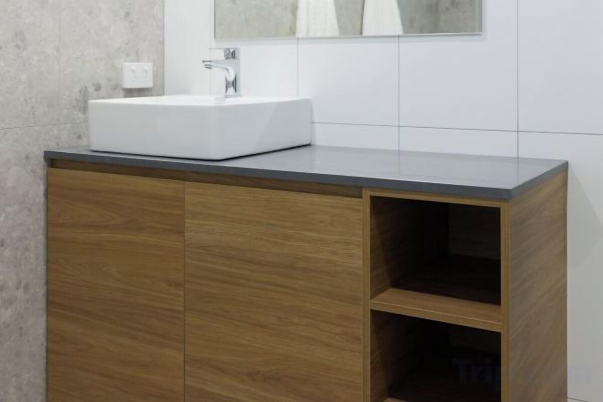 Bathroom | Shower, towels