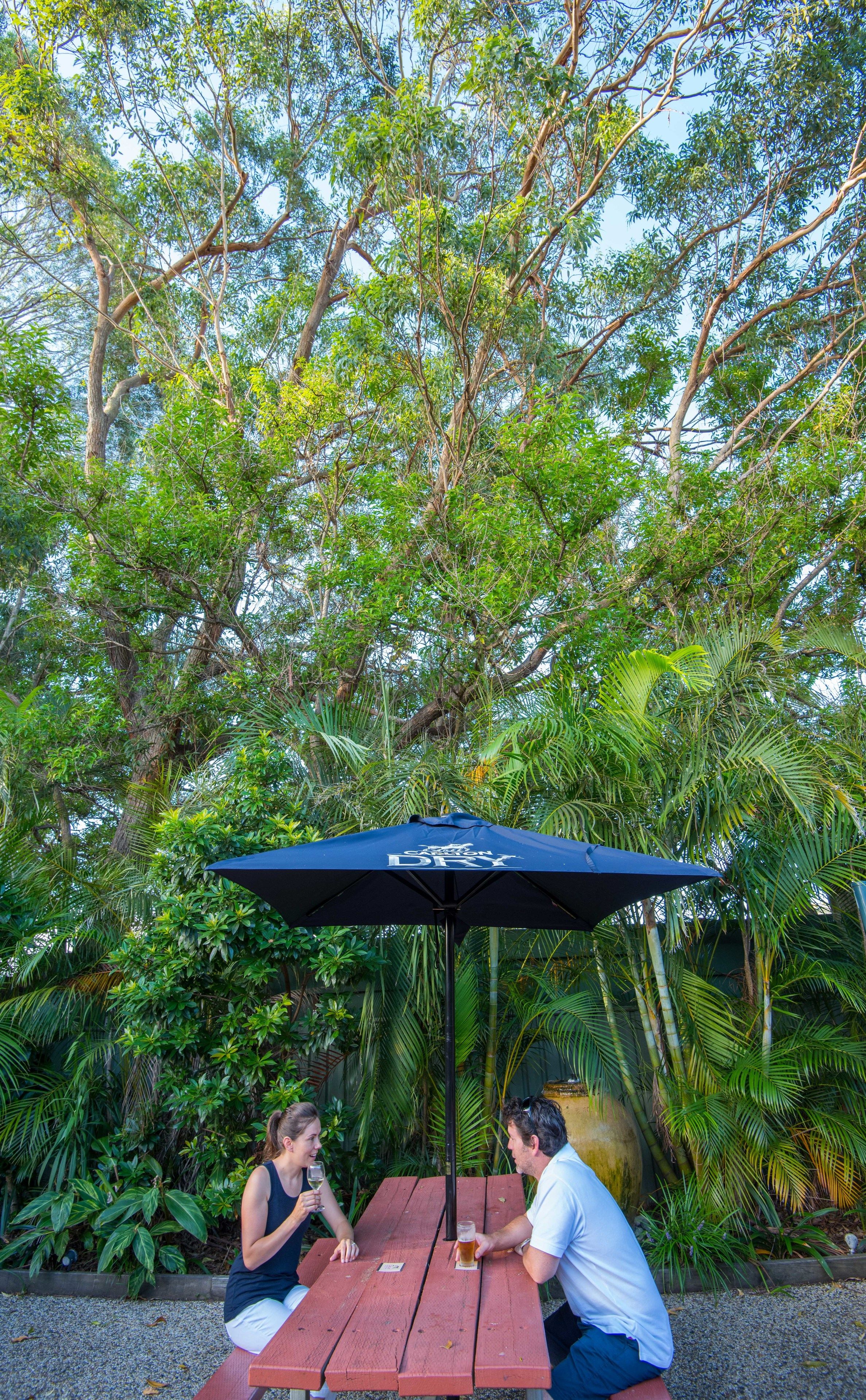 Large Family Room with Ensuite | Outdoor dining | Lunch and dinner served